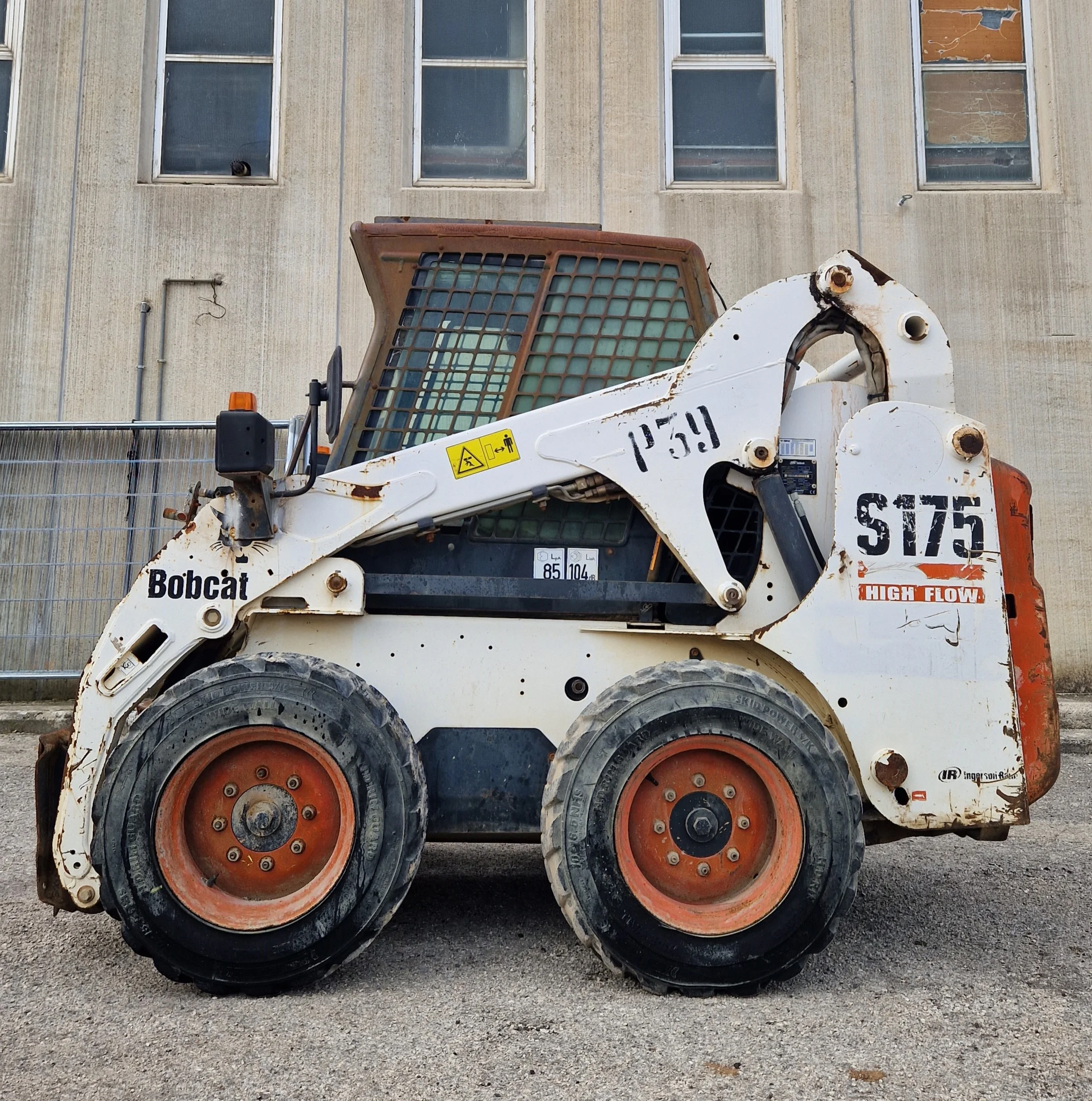 Minipala Gommata Bobcat S175