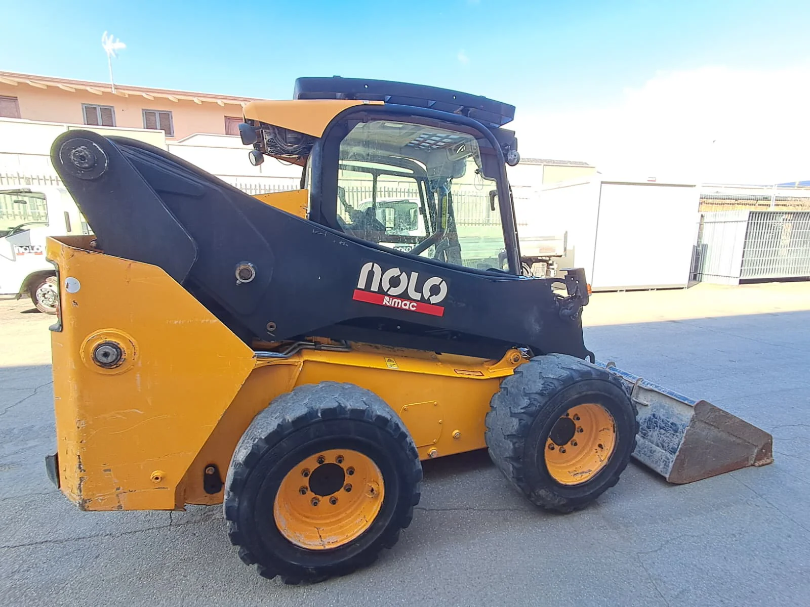 MINIPALA GOMMATA JCB 260 HF